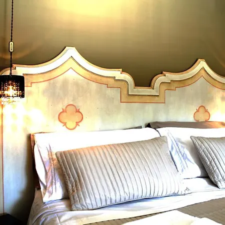 The Charm Apartment Venice