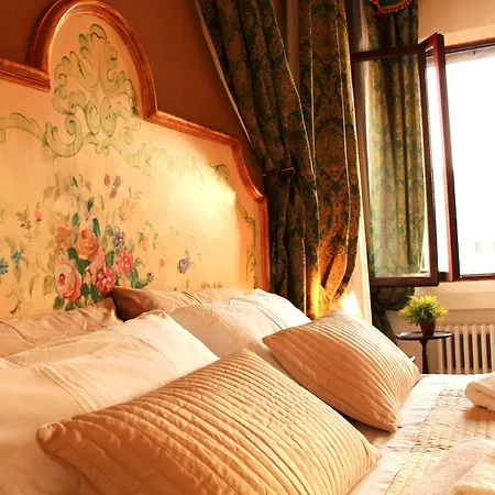 The Charm Apartman Velence